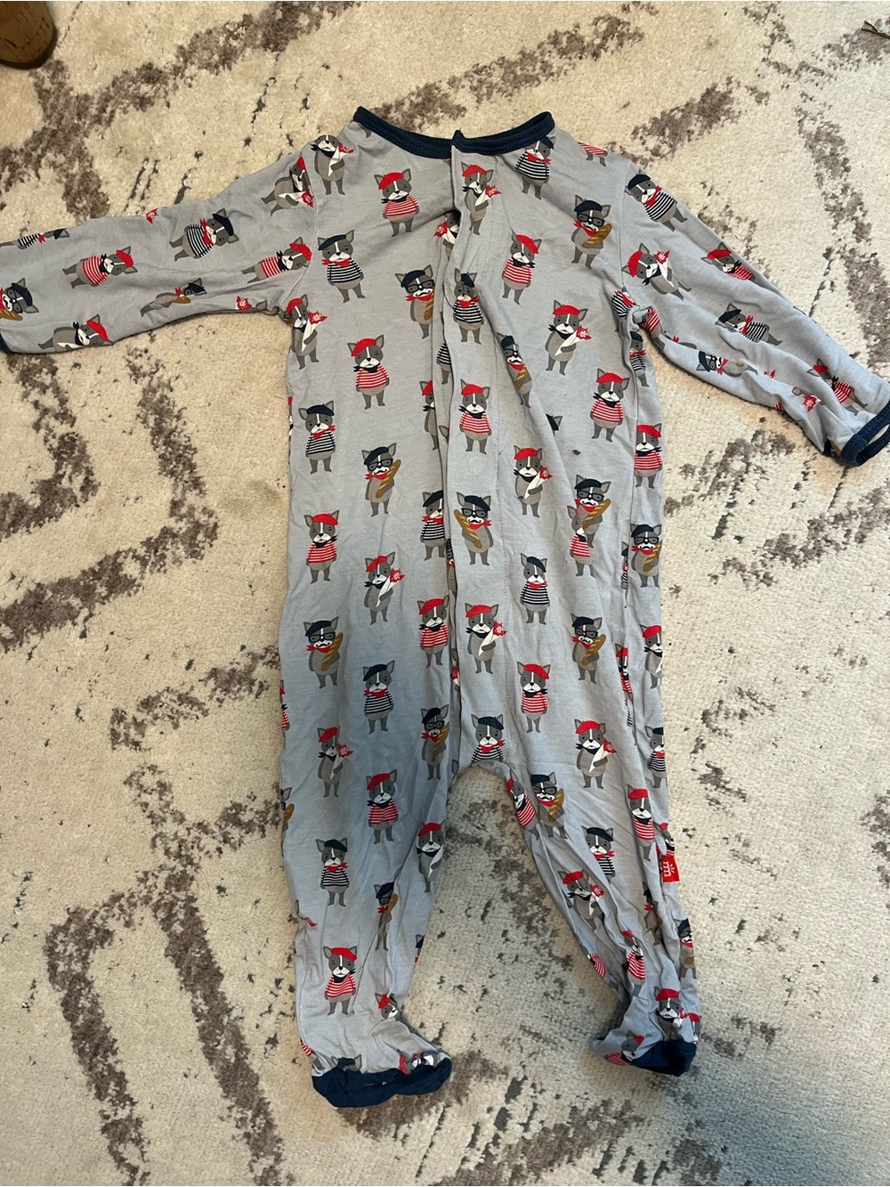 Magnetic Me bamboo 6-9 months onesies dogs